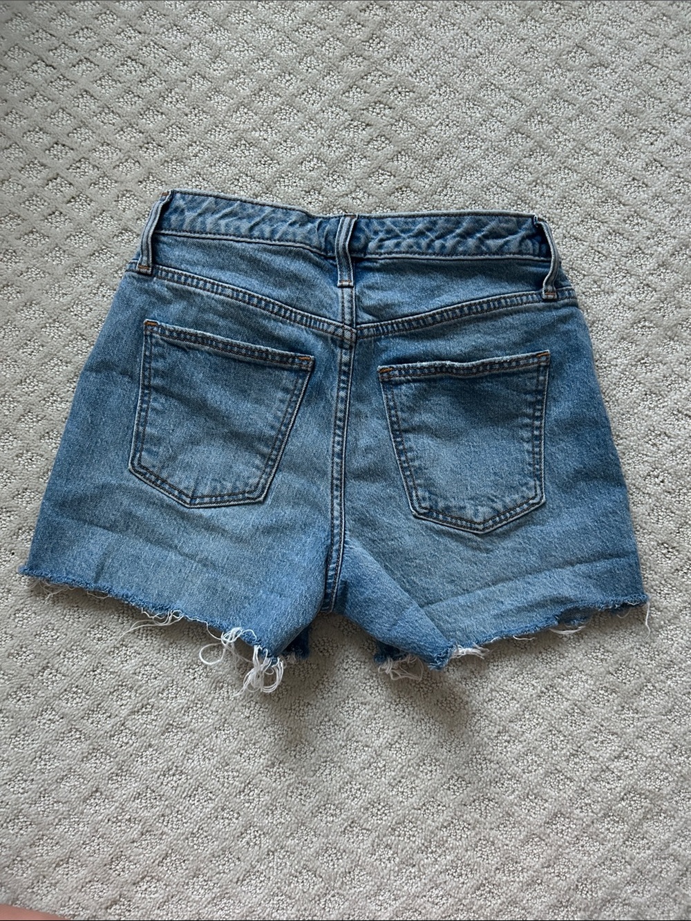 Universal Thread Denim Shorts Vintage Midi Medium Wash - Picture 2 of 4